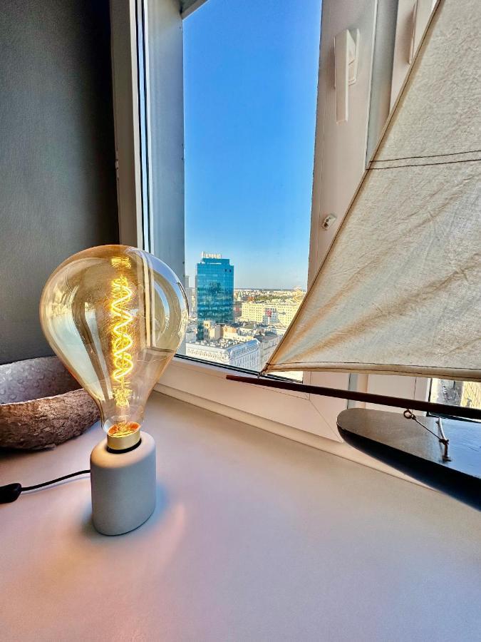 Super Apartament Grey Centrum 2X Metro Fast Wifi 300 Mbs Netflix Appletv Smarttv Spotify Panorama Miasta Varşova Dış mekan fotoğraf